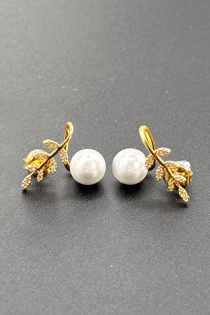 Olive leaf cubic zirconia pearl earrings 