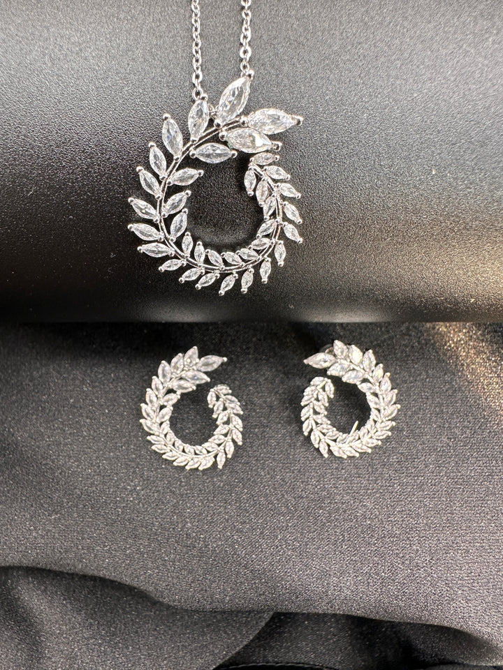 Olive Branch Cubic zirconia necklace set